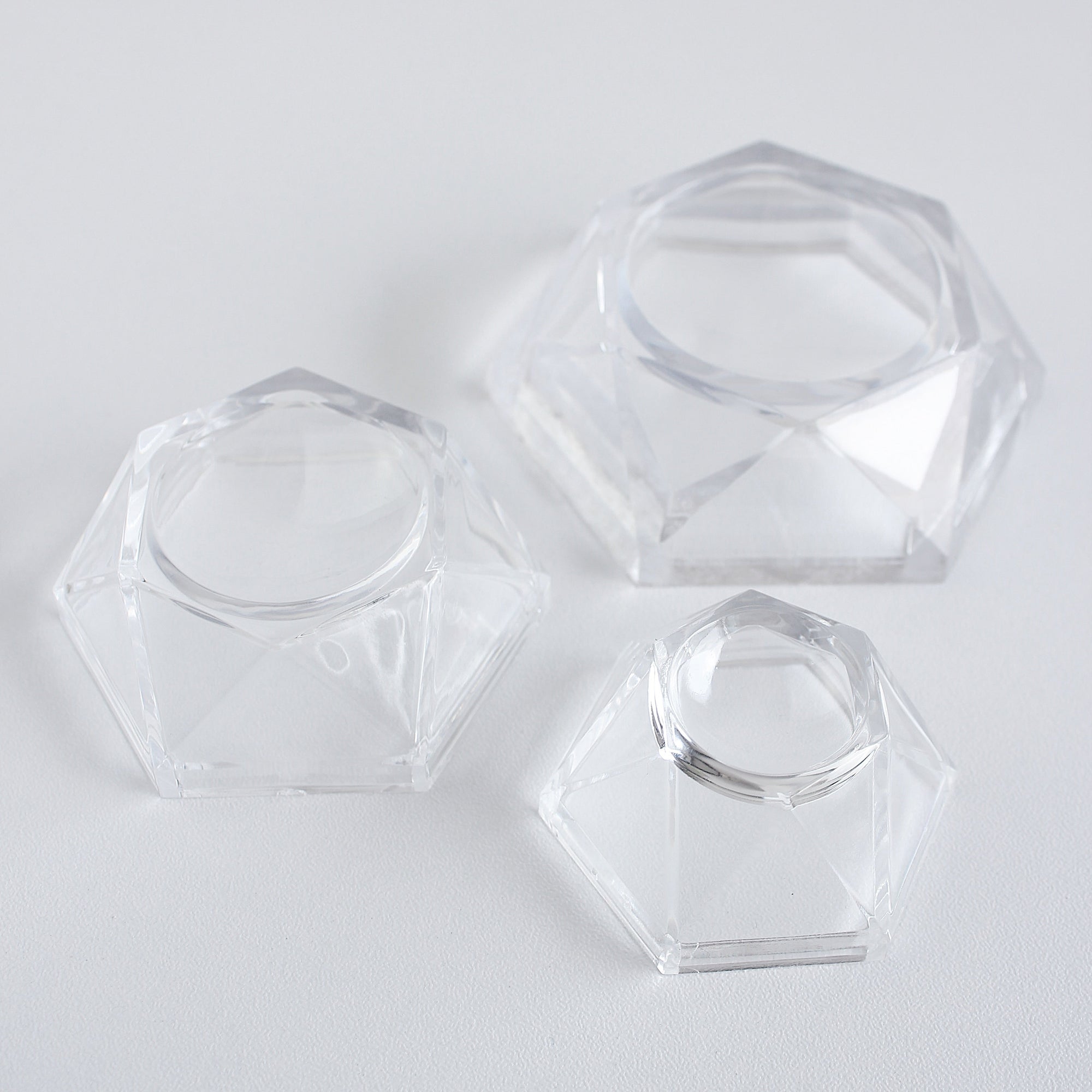 Acrylic Sphere Stand