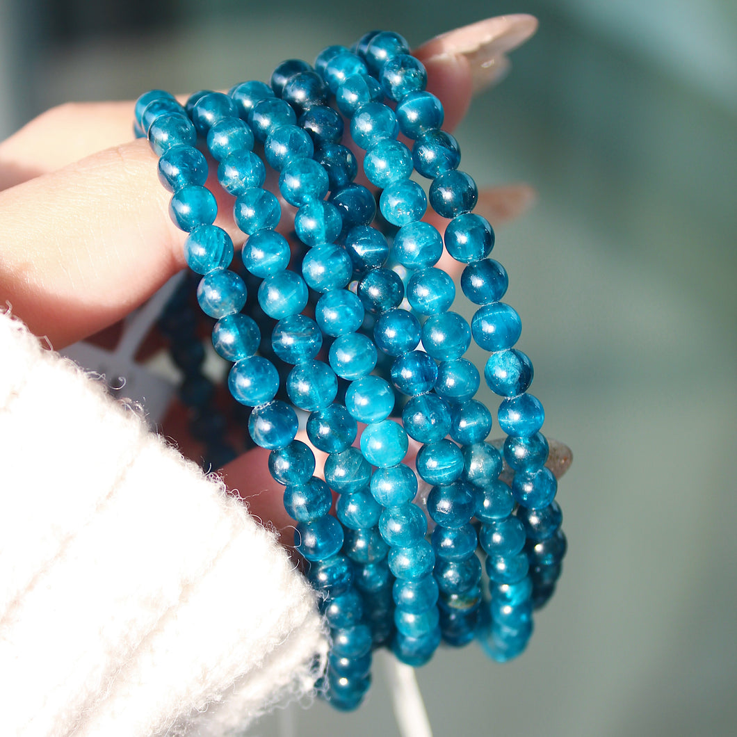Collector's Cat's Eye Apatite Bracelet