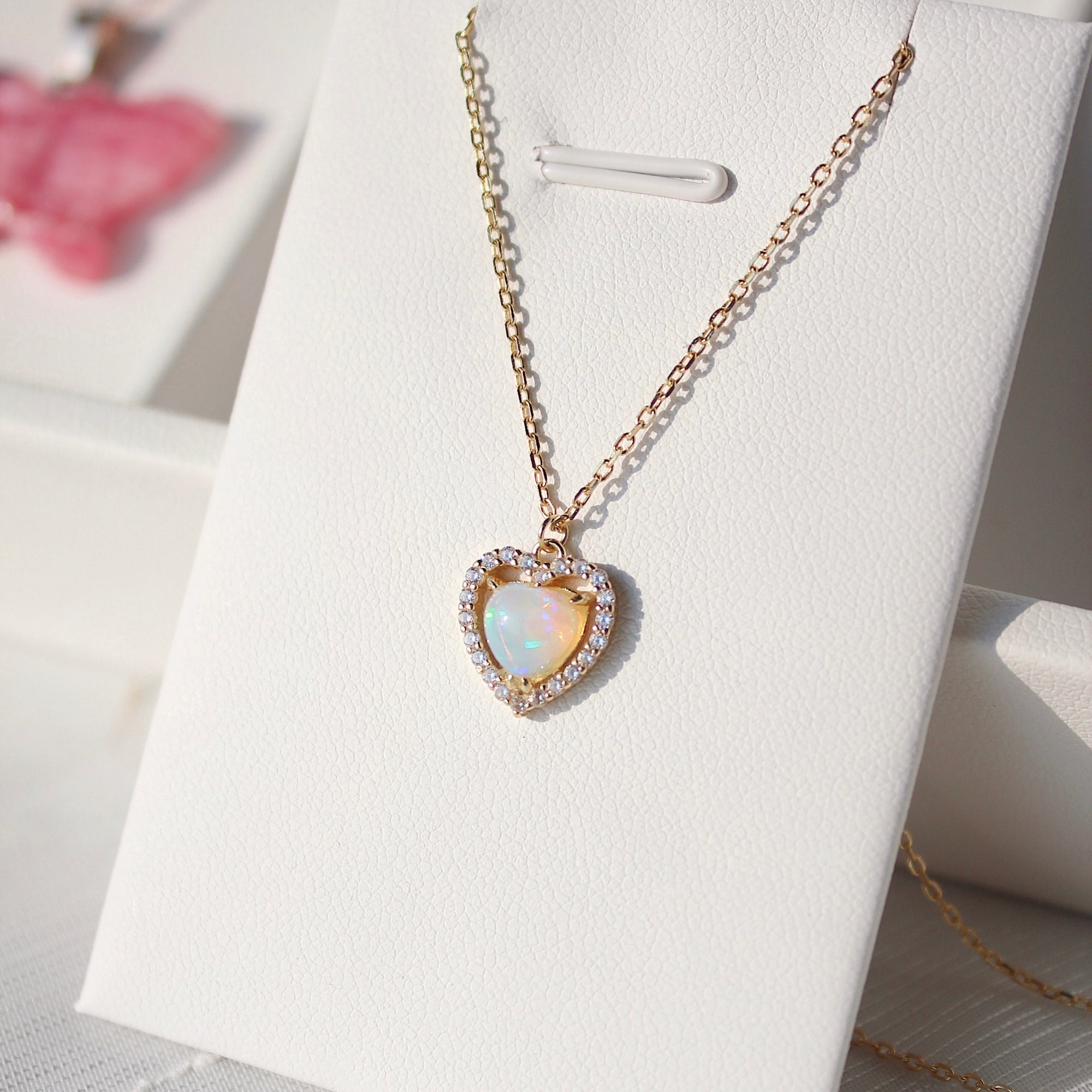 Ethiopian Opal Amouré Necklace