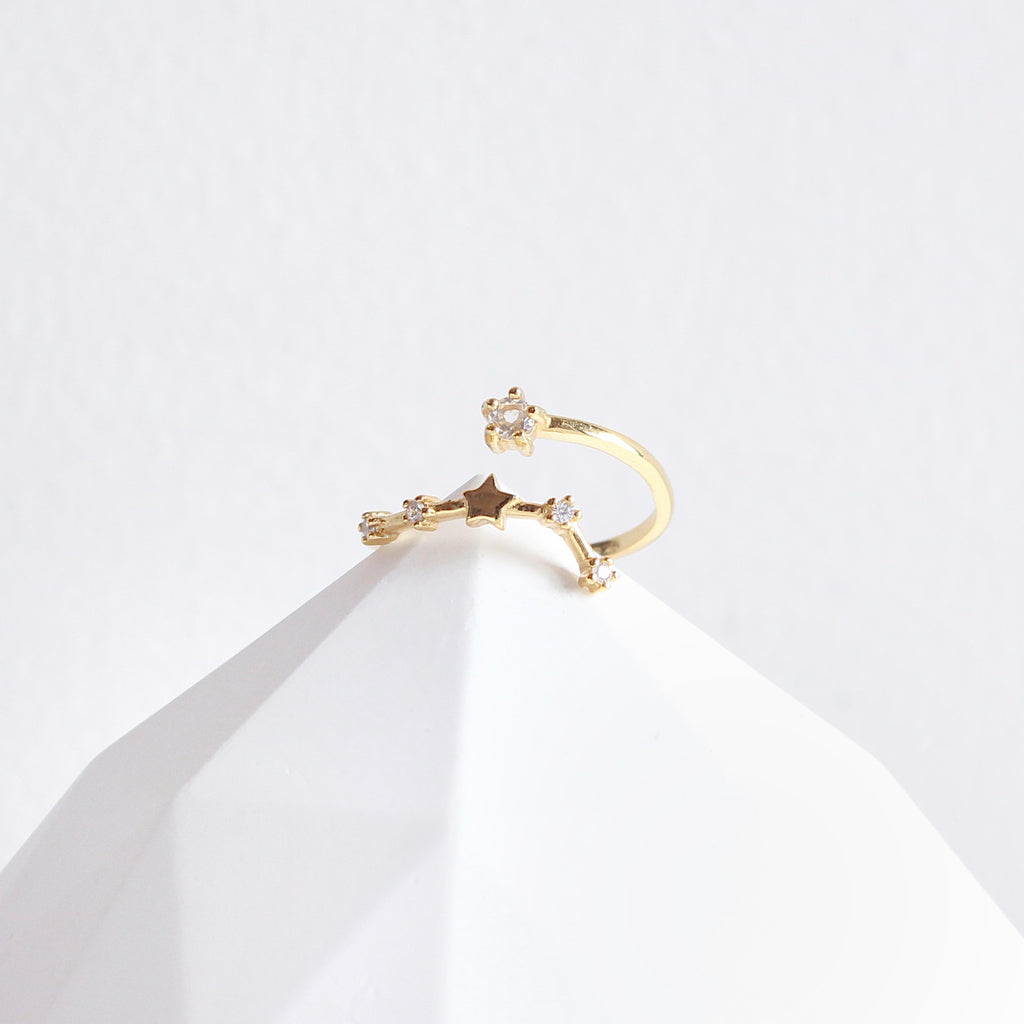 Clear Quartz Aries Constellation Ring