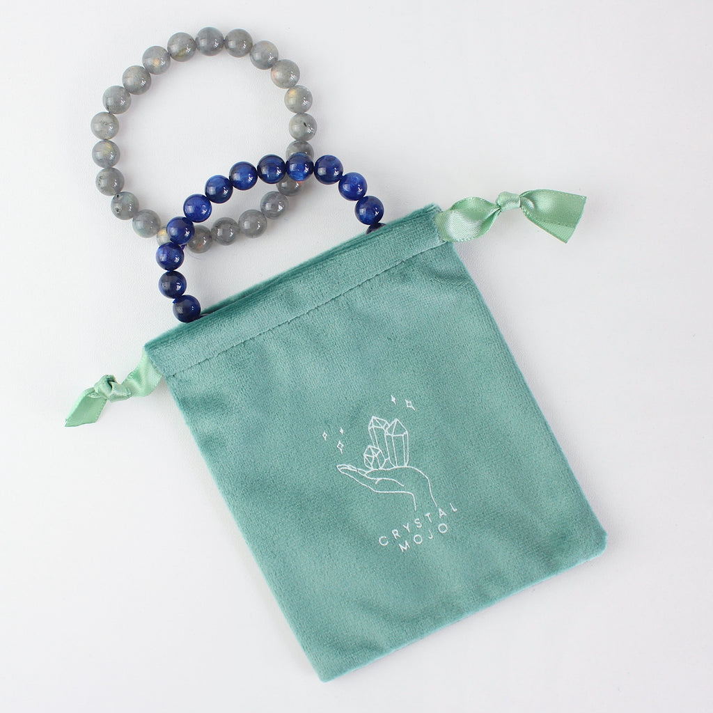 Exclusive Mojo Velvet Pouch