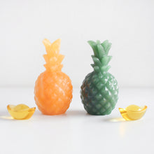 Load image into Gallery viewer, Golden Steatite Pineapple
