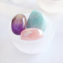 Load image into Gallery viewer, Selenite Bowl &amp; Tumbles Gift Set
